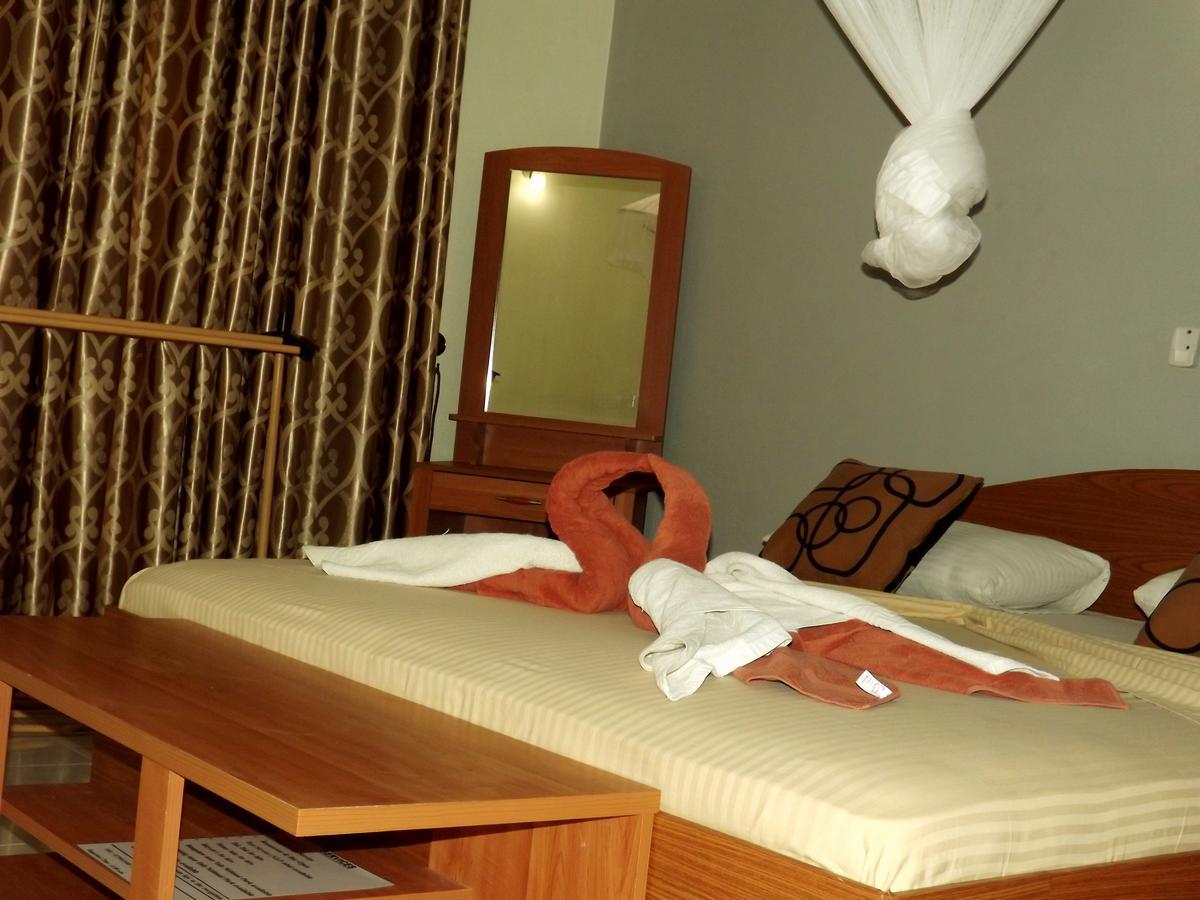 Villa Champagne Tissamaharama Dış mekan fotoğraf